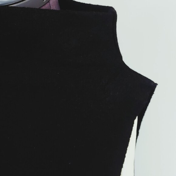 Uchuu Boiled Wool Relaxed Fit Hi-Lo Vest - One Size - Picture 4 of 12